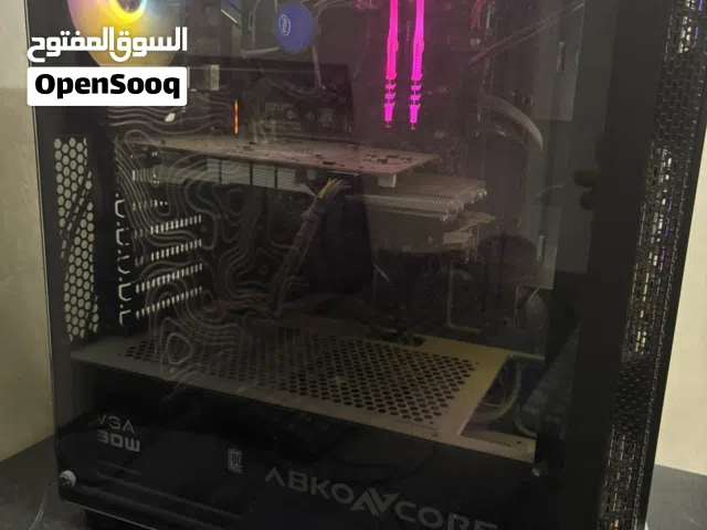 للبيع ست اب كامل بي سي و شاشه وكيبورد وماوس و سماعه و طاوله و ماوس باد و الموصفات تحت