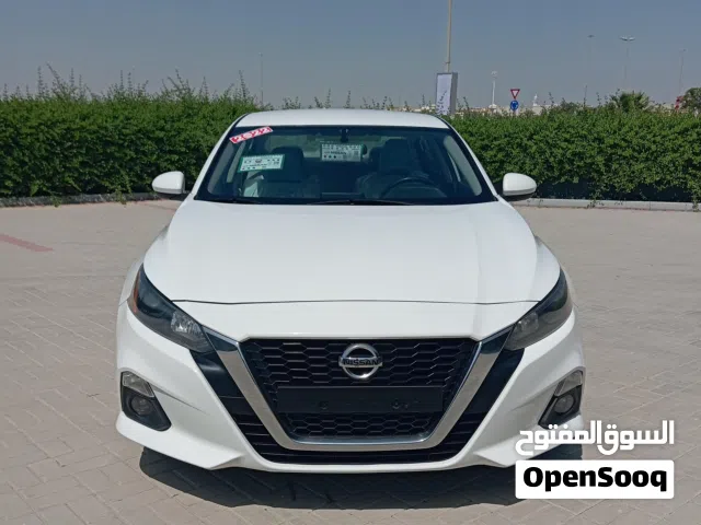 2022 نيسان التيما S