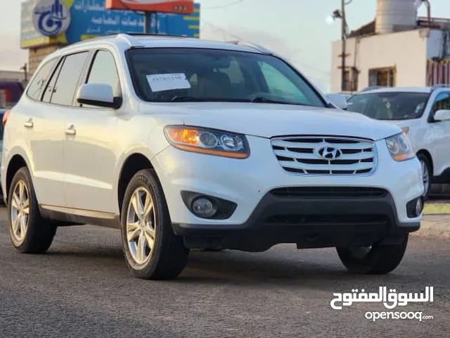 Hyundai Santa Fe Limited in Aden