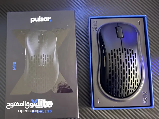 Pulsar Xlite v2 Mini gaming mouse