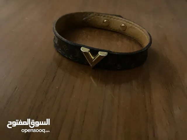 Lv bracelet for sale (original)