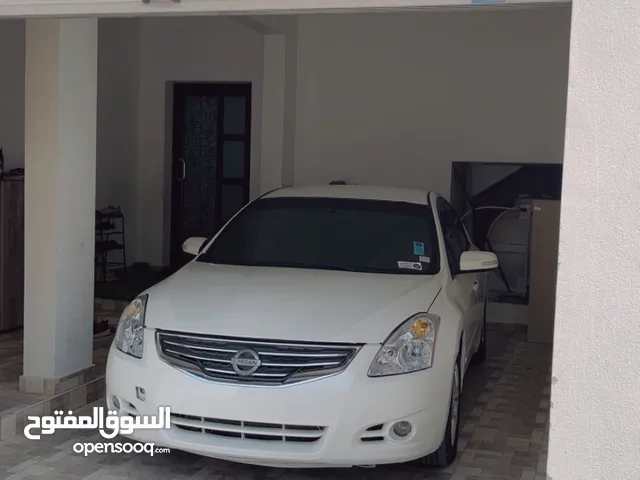 Used Nissan Altima in Manama