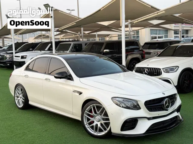 MERCEDES BENZ AMG E63s  GCC 2018 مرسيدس بنز اي ام جي2018 E63s فل اوبش 6 فصوص فل كاربون فايبر