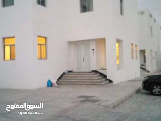 150 m2 4 Bedrooms Apartments for Sale in Abu Dhabi Mohamed Bin Zayed City