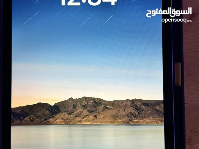 iPad Air 5 (2022) active blue 64