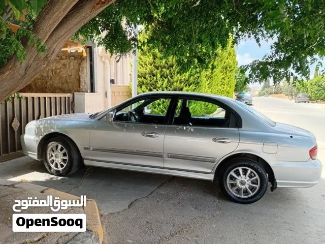2003 Hyundai Sonata Blue