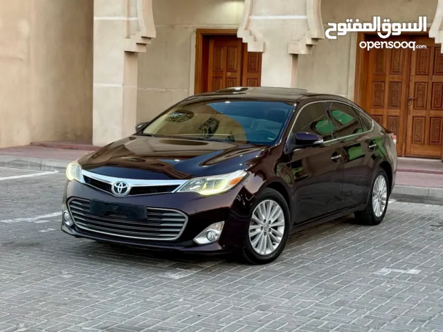 Used Toyota Avalon in Dubai