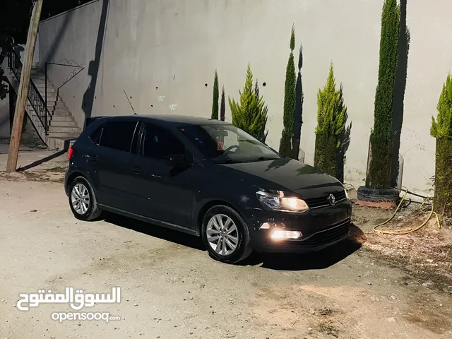 Polo ترخيص 2017 بحالة الشركه