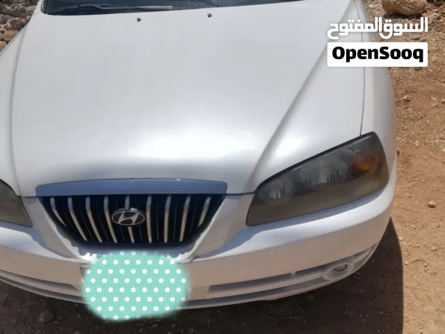 2003 هيونداي افانتي Limited