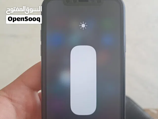 iPhone XR لا مفتوح ولا مصلح بطارية 84 اصلية مساحة تخزين 128 الهاتف لا يشتكي من شيء كل قطعة أصلية