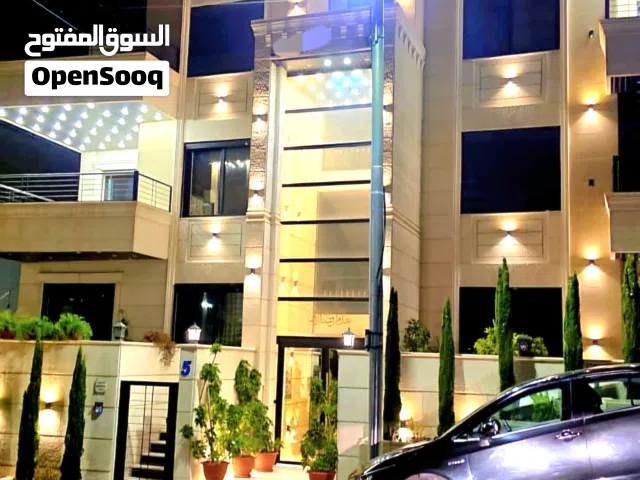 195 m2 3 Bedrooms Apartments for Sale in Amman Jubaiha