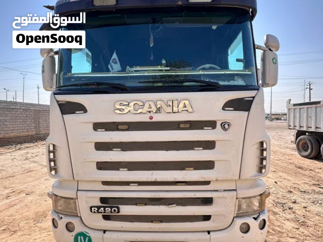 سياره نضيفه وحلوه وجاهزه