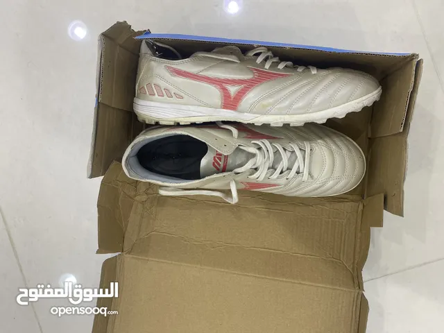 42 Sport Shoes in Al Batinah