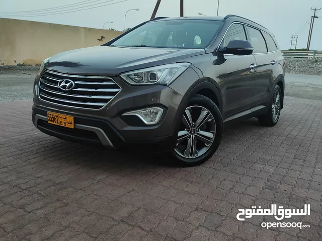 Hyundai Santa Fe 2014 in Al Dakhiliya