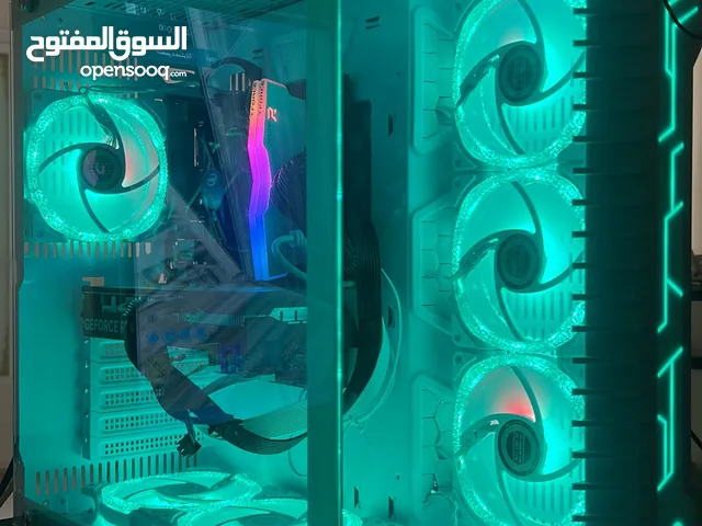 للبيع pc شبه جديد قليل الاستخدام تابع الوصف مهم