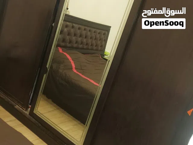 غرفة نوم  تخت مزدوج