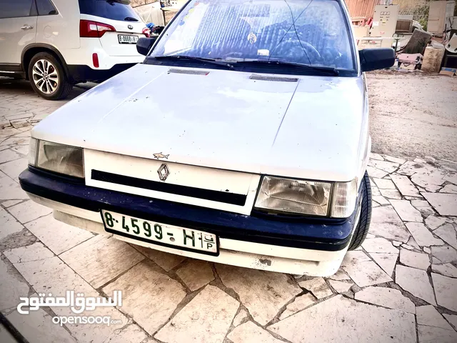 Used Renault Other in Hebron