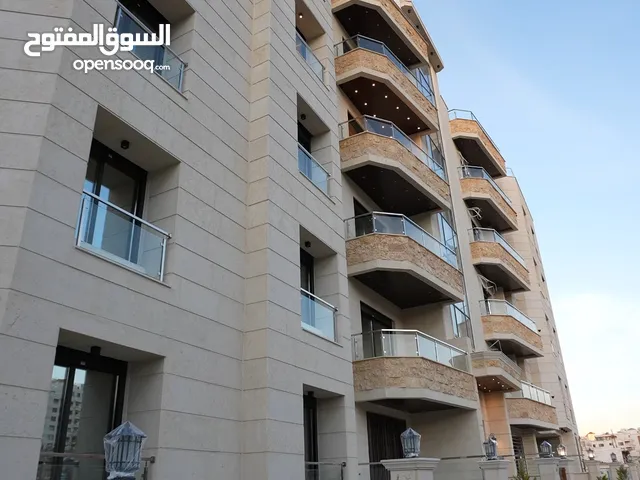 شقة للبيع 95م (سكنية - استثمارية) في ديرغبار شارع ال 60 ، مطبخ راكب ، تدفئة غاز _ رويال للاسكان