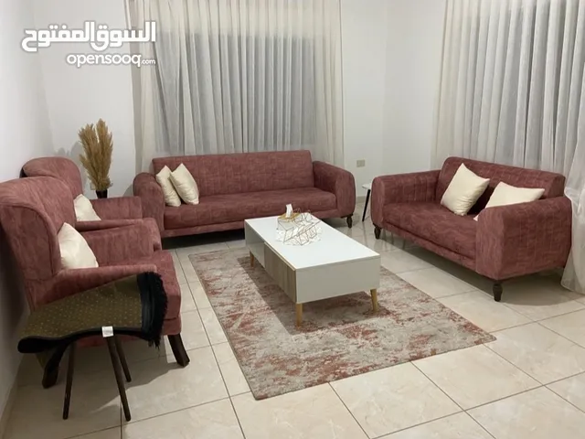 طقم غرفة ضيوف للبيع بحالة جيدة جداا