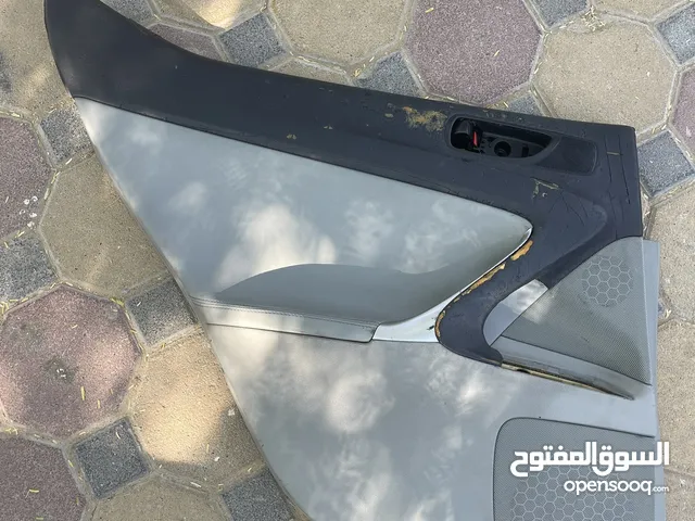 للبيع 4 كورات بيبان لكزس is موديل 2008