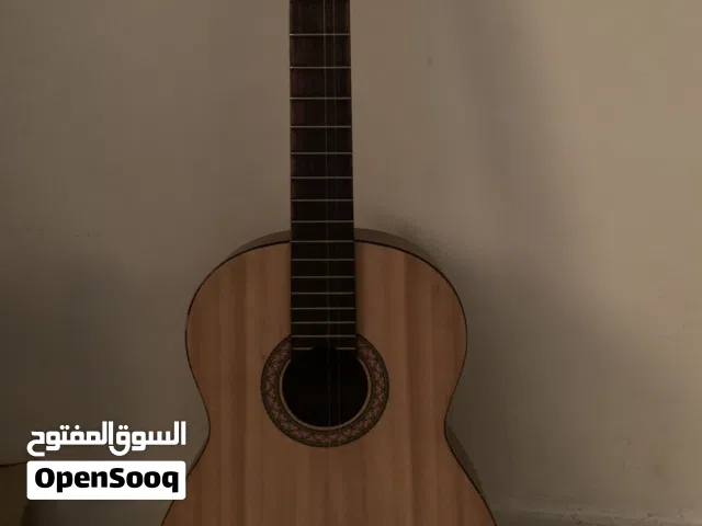 جيتار Yamaha