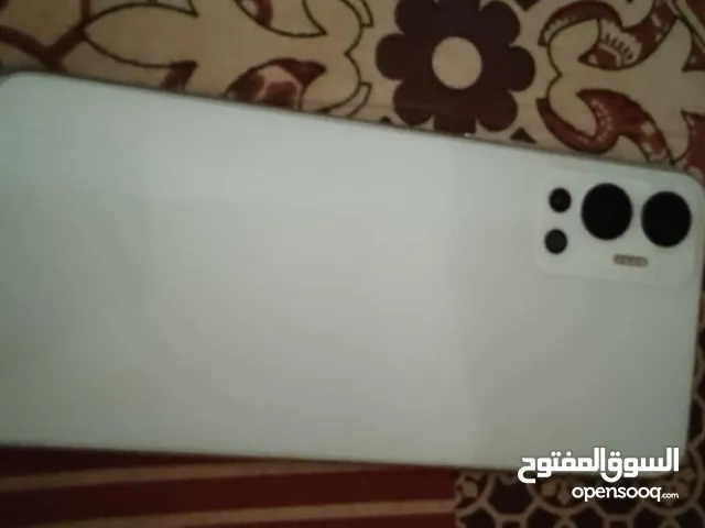 انفنكس هوت 12