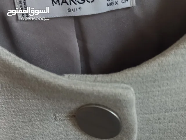 جاكيت رسمي للبيع. Jacket for sale.