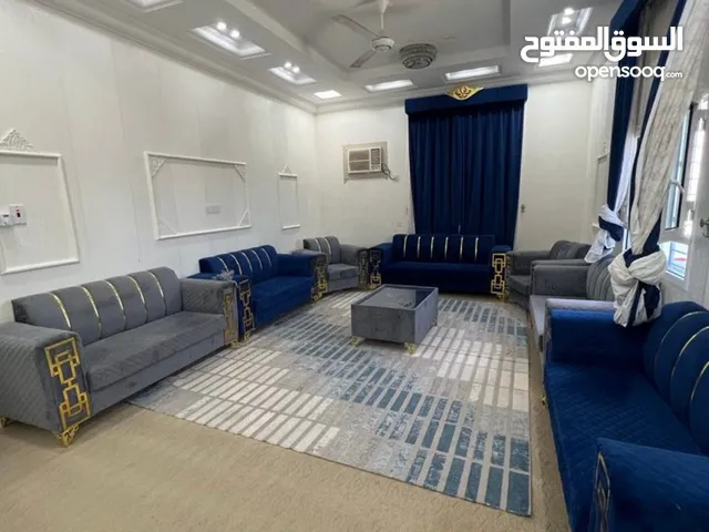 222 m2 3 Bedrooms Townhouse for Rent in Al Sharqiya Ja'alan Bani Bu Ali