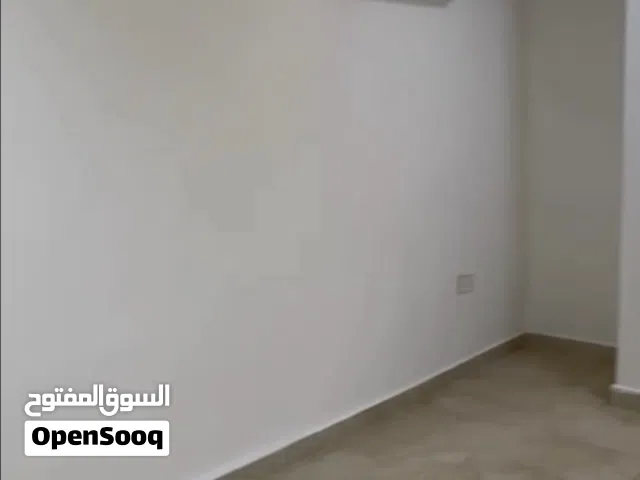 شقة مناسبة للبيع