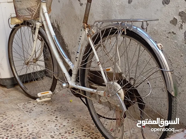 بسكليت سبق جنط 26 للبيع موجود في مادبا للتواصل: