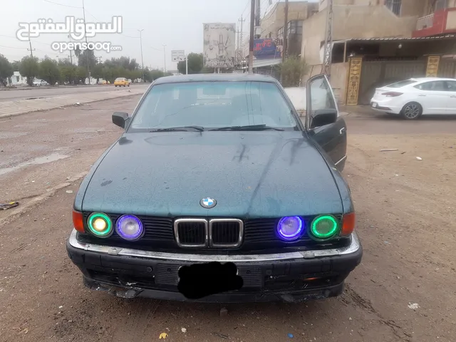 بي ام 735 موديل 1989