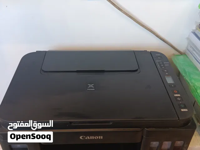 طابعه كانون متروكه غير مستخدمه