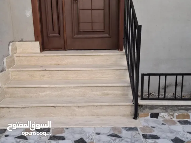 165 m2 3 Bedrooms Townhouse for Sale in Benghazi Al-Faqa'at