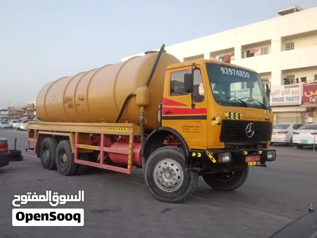شفط مجاري الصرف الصحي مسقط بسعة10.000&.000 5 ألف جالون SEWRAGE TANKER MUSCAT