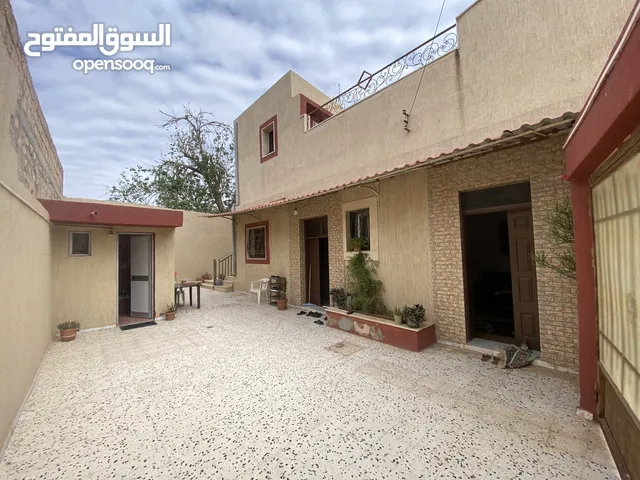 20 m2 3 Bedrooms Townhouse for Sale in Tripoli Janzour