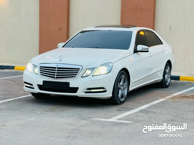 مرسيدس E300 w212 بكلاوه 2012للبيع دفع خلفي