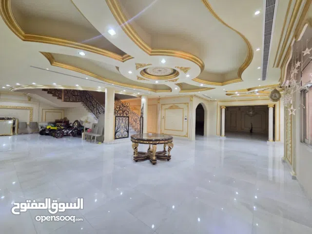 100 m2 More than 6 bedrooms Villa for Sale in Abu Dhabi Khalifa City
