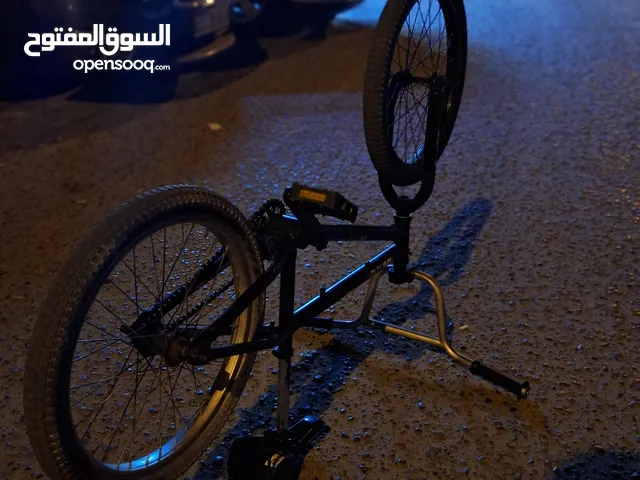 قاري للبيع