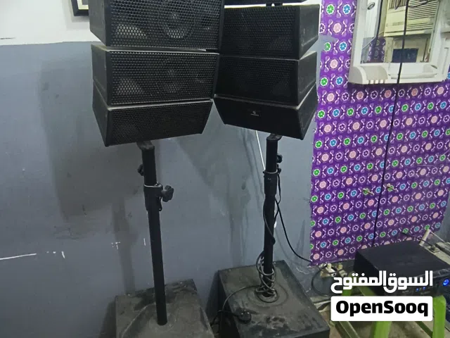 سماعات كبيرة