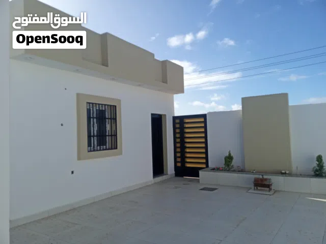 120 m2 3 Bedrooms Townhouse for Sale in Benghazi Boatni