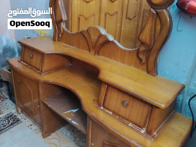 غرفة اخشاب