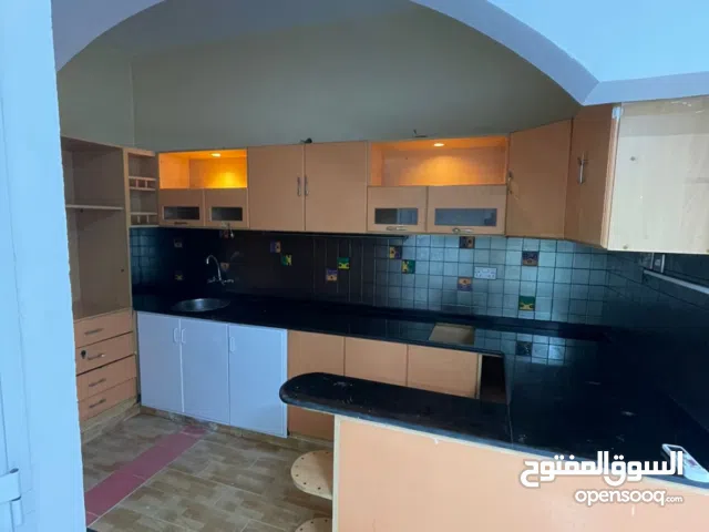 150 m2 2 Bedrooms Apartments for Rent in Muscat Al Khuwair