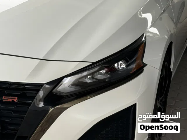 2025 Nissan Altima SR