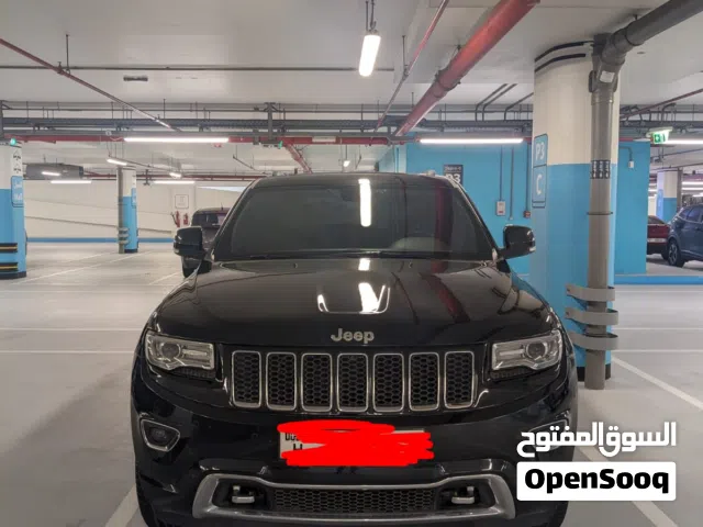 2015 جيب شيروكى Limited
