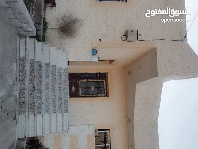 0 m2 5 Bedrooms Townhouse for Sale in Mafraq Thaghrat Al-Gub