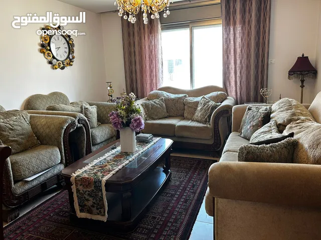 اثاث منزل كامل للبيع بحاله ممتازه