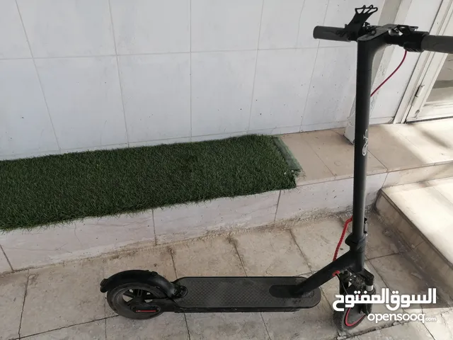 السكوتر قابل للطي استعمال اقل من 7 شهور