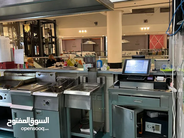 مطعم داخل مول في الصويفية للبيع