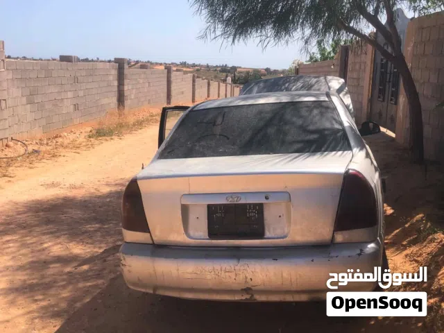 2002 هيونداي فيرنا S