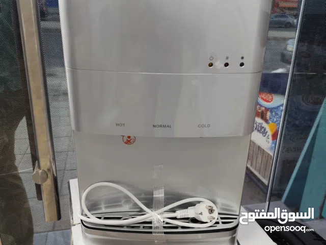 عرض نااار على كولر هونداي طاولة شبك بدون قاروره لون سلفر
